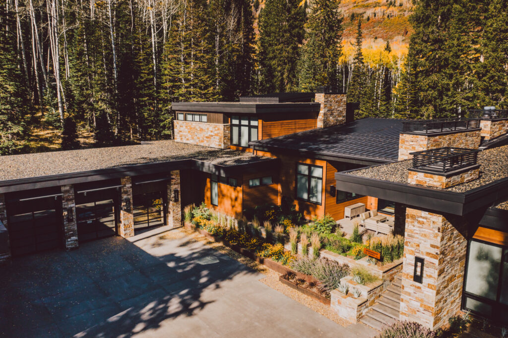 What to Know About Roof Inspection Services