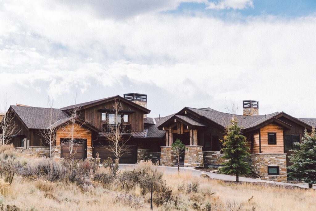 How to Set up a Regular Roof Maintenance Program